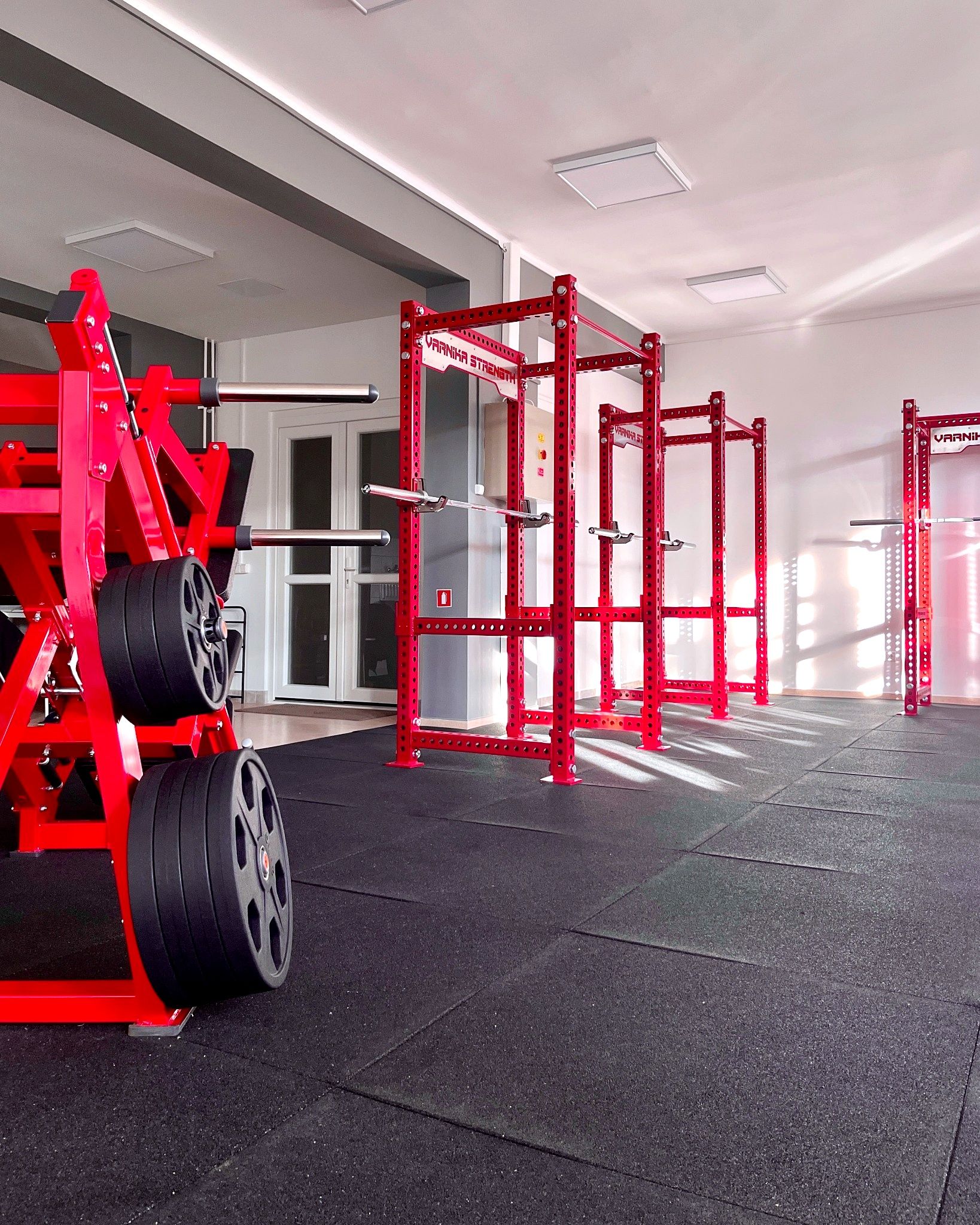 Egy privát edzőterem.